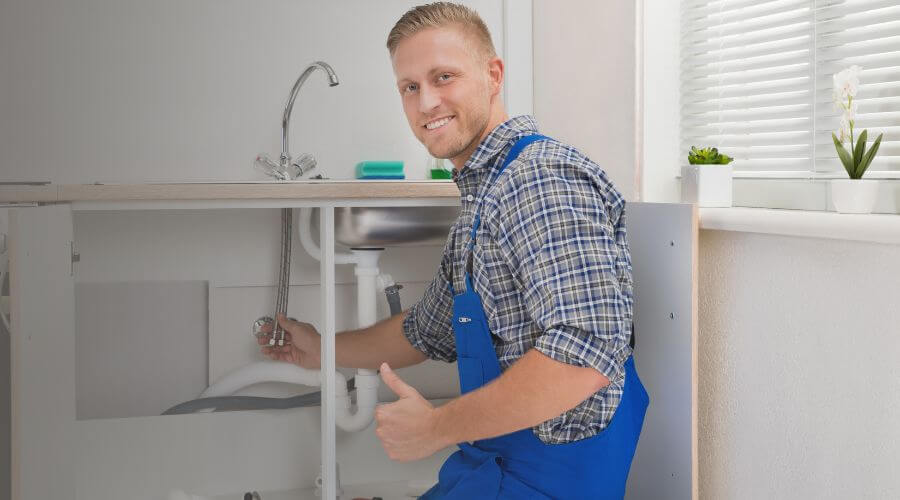 Expert burst pipe repair services in Lower Peach Tree, AL